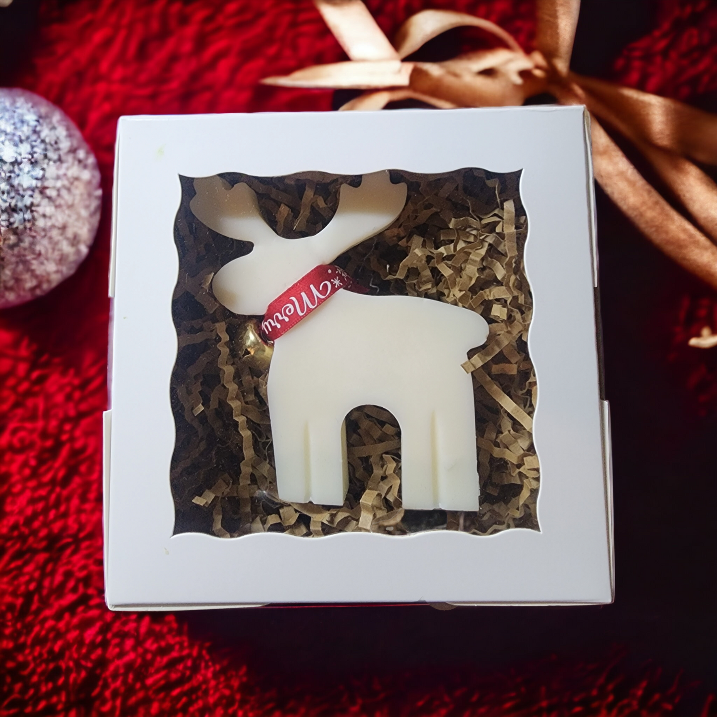 Deer Soy Wax Candle In Giftbox - 8oz