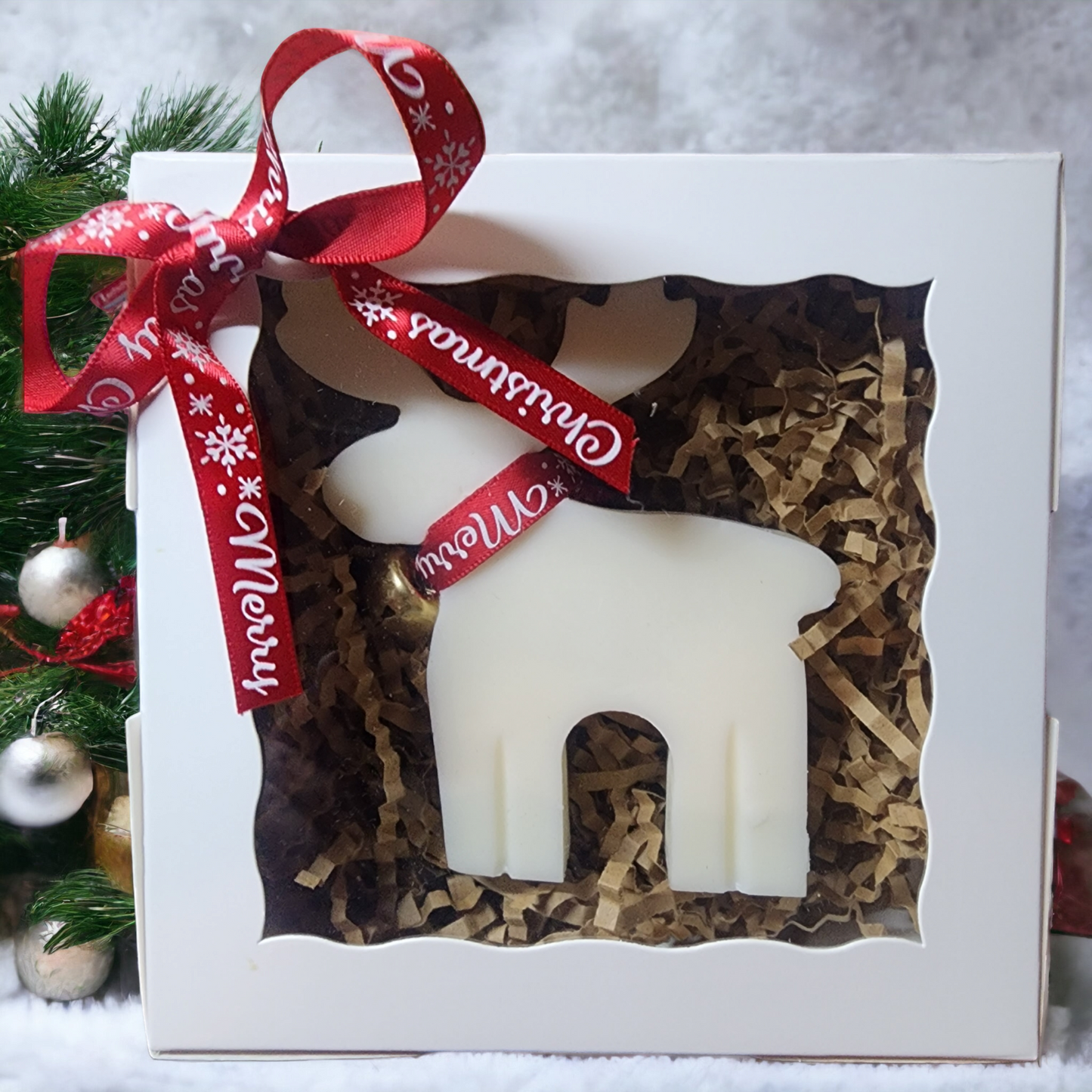 Deer Soy Wax Candle In Giftbox - 8oz