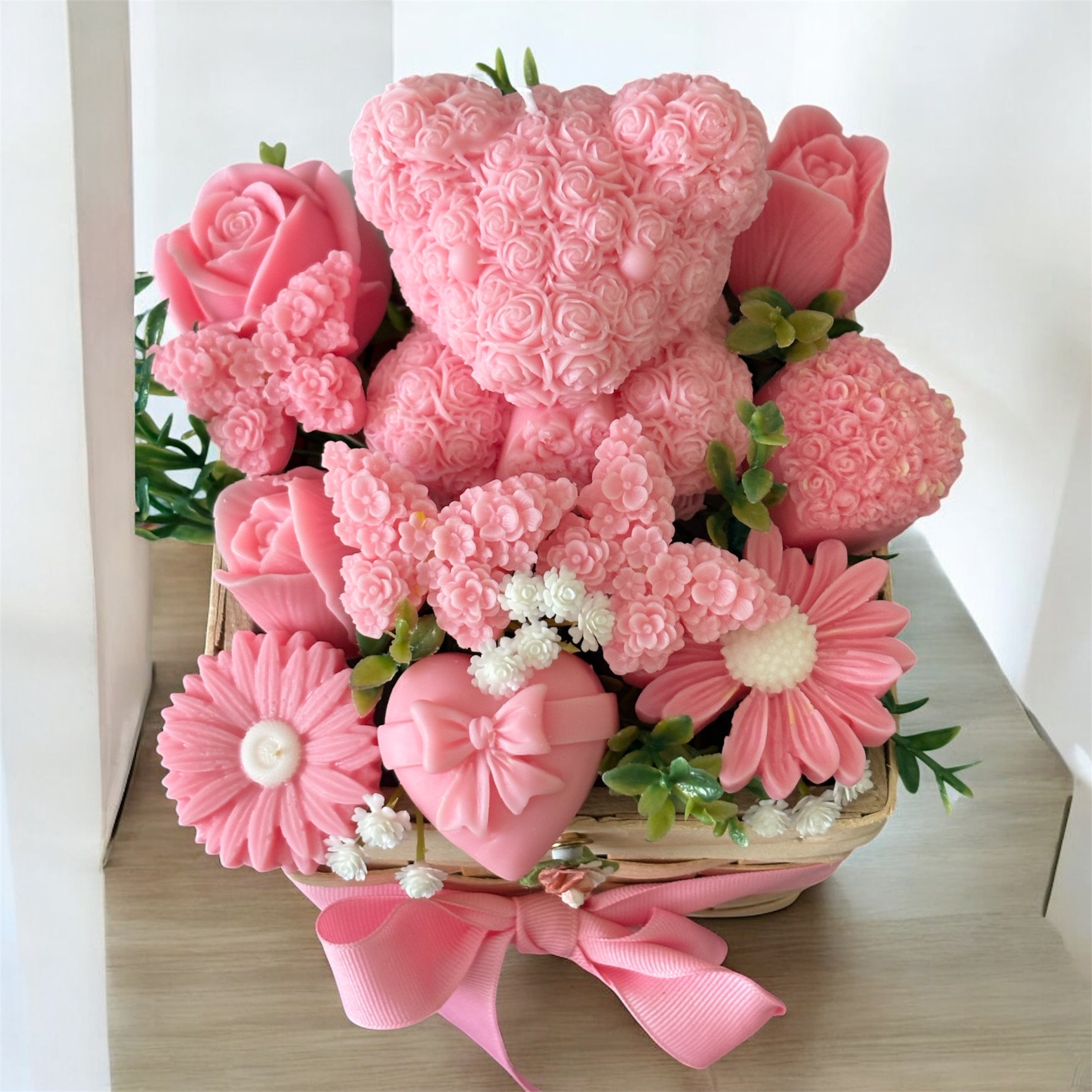 Bouquet Soy Wax Candles/Wax Melts In Gift Basket