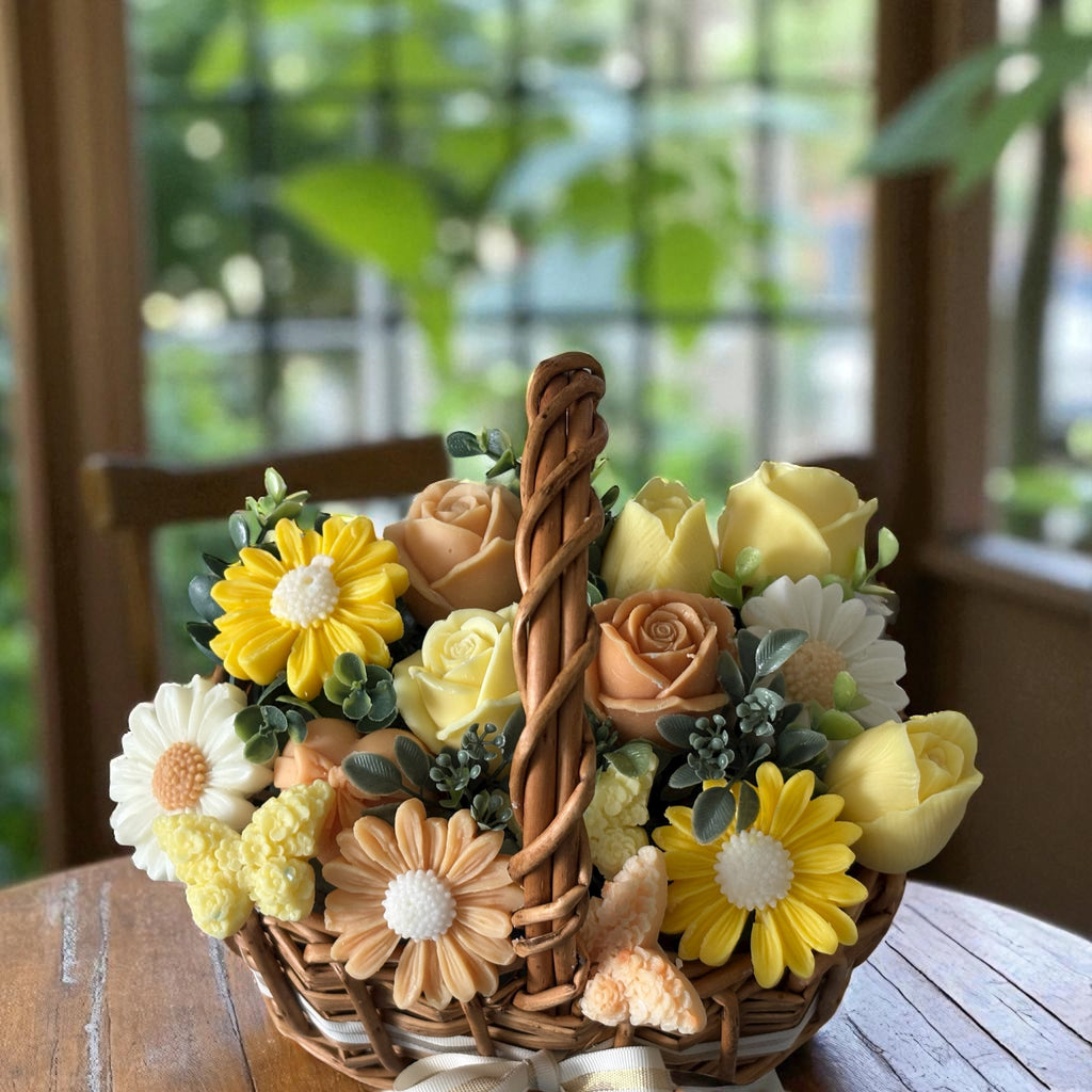 Bouquet Soy Wax Candles/Wax Melts In Gift Basket